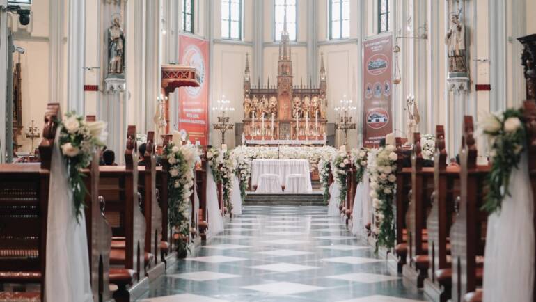 10 Tips para Decorar la Iglesia el día de tu Boda